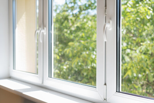 green features windows, insulated windows